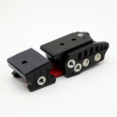 ปรับปรุงการทํางานของจีป Wrangler JK 07 Off-ถนน ด้วย Black Red Hood Latch Kit