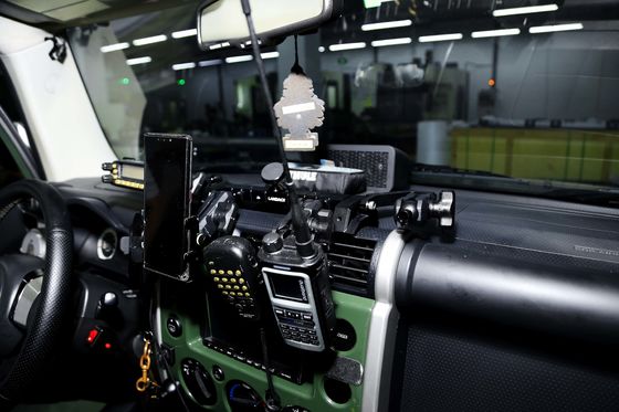 FJ Cruiser 6 Gang Wireless Car Switch Panel พร้อมตัวถือโทรศัพท์และคอนโซล