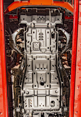 ISUZU Mux 4x4 ป้องกันภายใต้ร่างกาย แม็กเนียลียม 4wd แบชเพลต