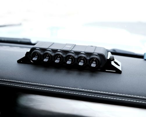 ปรับปรุง 4x4 ของคุณด้วย 6 Gang LED Control Switch Panel ขนาดสินค้า 210 * 65 * 35mm