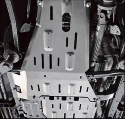 BMW Car Fitment อัลลูมิเนียมสกัดใต้เครื่องยนต์ หมากปกปกปกป้องสําหรับ Wrangler JL JK