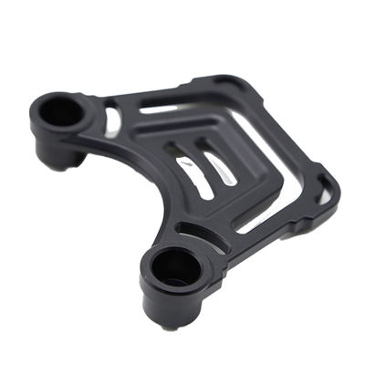 อลูมิเนียมสลัด A-Pillar Hood Mount แสงบราคเกตสําหรับ Jeep Wrangler JL 134 * 107 * 25mm
