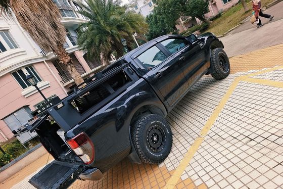 โครงการปรับปรุงอัลลูมิเนียมเหล็กเตียง hardtop Canopy สําหรับ 2023 ฟอร์ดเรนเจอร์ 4x4 รถบรรทุก