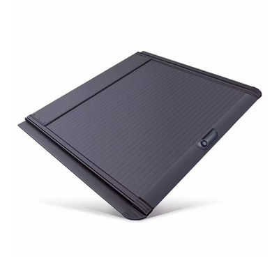 OEM ยอมรับ Roll Up Tonneau Hard Roller Lid สําหรับ 4X4 Pickup Truck เตียงไม่มีการเจาะ