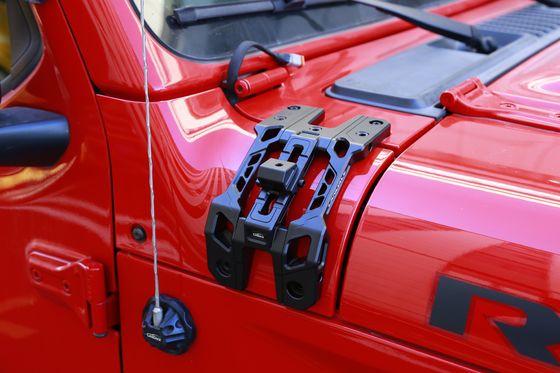 OEM ยอมรับ สะสมอลูมิเนียมสูง LED ไดรฟิ้งไลท์ Bแร็คet ม้าเสาสําหรับ Jeep JL