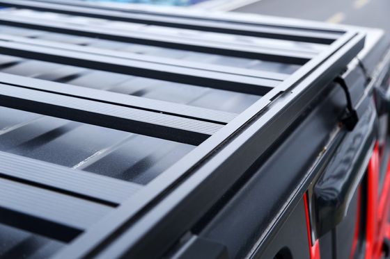 28 กิโลกรัม มหาวิทยาลัย 4x4 รากหลังคา ปิดถนน Car หลังคา Platform อลูมิเนียมสับสนธ์ รถคาร์โก้ รากหลังคาสําหรับ Jeep Wrangler