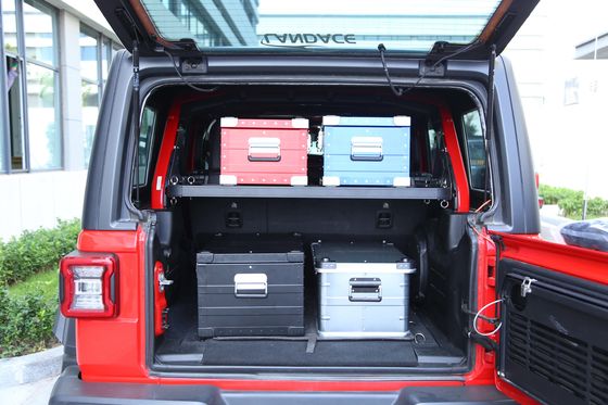 กระเป๋าสตางค์ติดตั้ง หลังคาร์กโก้ แร็ค สําหรับ Jeep Wrangler ภายใน