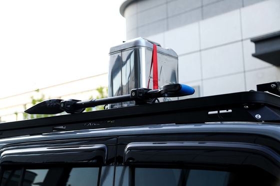 สีดํา 4X4 อัลลูมิเนียมสกัดล่างกระถางกระเป๋าสะพายสินค้า 300 อุปกรณ์เสริม รากรถไฟฟ้าหลังคาสําหรับ GWM