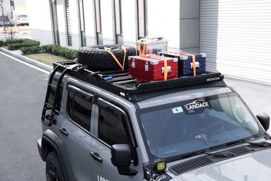 สีดํา 4X4 อัลลูมิเนียมสกัดล่างกระถางกระเป๋าสะพายสินค้า 300 อุปกรณ์เสริม รากรถไฟฟ้าหลังคาสําหรับ GWM