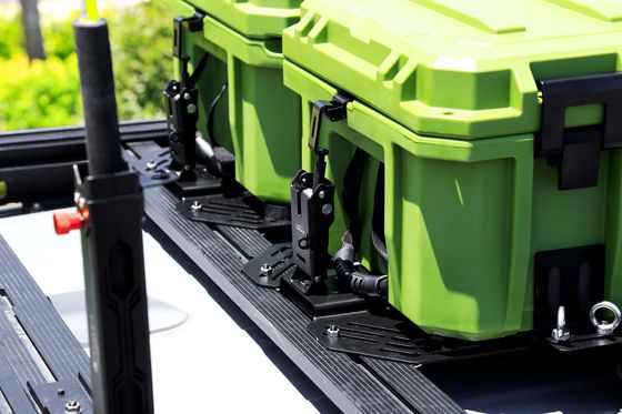 อุปกรณ์เสริมรถยนต์ 4x4 Offถนน มหาวิทยาลัย รากหลังคารถยนต์ ห้องเก็บกระเป๋าเดินทาง