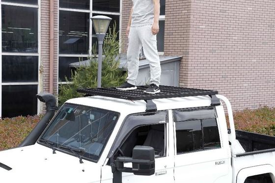 การติดตั้งน้ําฝนในถนนนอกถนน Land Cruiser LC79 อลูมิเนียม 4X4 รากหลังคาสําหรับ Toyota