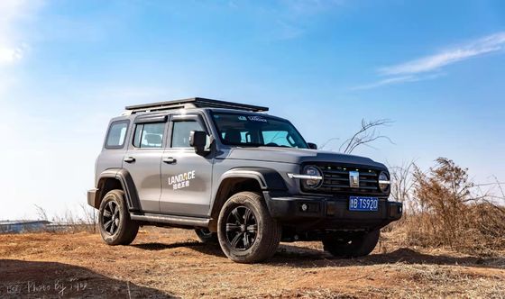 อัลลูมิเนียมสกัดหลังคา มอนท์รถยนต์ หลังคากระเป๋าสําหรับ Toyota FJ Cruiser ในสีดํา