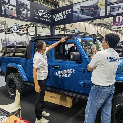มหาวิทยาลัยล่างโปรไฟล์ Roll Bar รถบรรทุก แร็ค เตียงสําหรับหลังคาบนเต็นท์ OEM บริการรับ