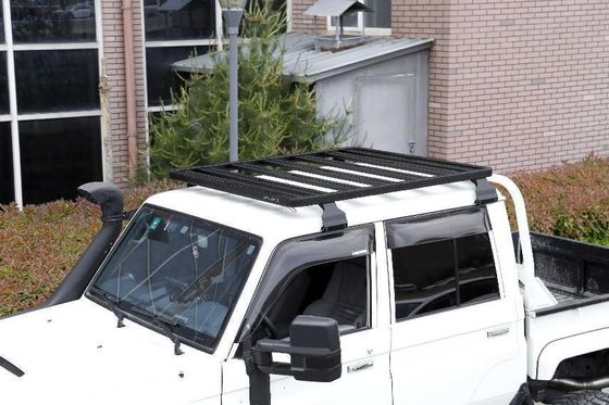 การติดตั้ง รถน้ําฝน ติดถนน 4X4 Land Cruiser LC79 รากหลังคาสําหรับ Toyota