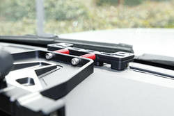 สีดํา 4x4 คัน Dash โทรศัพท์ถือสําหรับยืดหยุ่นมุม กลางคอนโซลกอง SET D