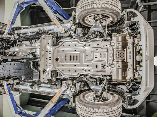 การป้องกันล่างรถยนต์สําหรับ Toyota Prado LC150
