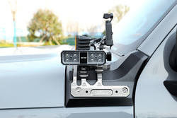 หน่วยวางเหล็กสําหรับอุปกรณ์เสริมภายนอกรถยนต์ตรงบนถัง Great Wall 300