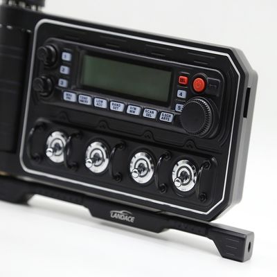 แพเนลแพลตฟอร์มเครือวิทยุ Wrangler Center Console พร้อมพื้นผิวแอนอดีซ hard