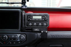 แผนเปลี่ยน Jeep Wrangler พร้อมพับสลัดอลูมิเนียมและปรับมุมการติดตั้ง