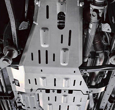Jeep Wrangler JL JK 4x4 อลูมิเนียมสกัด ภายใต้เครื่องยนต์ ป้องกัน Skid Plates สีดํา