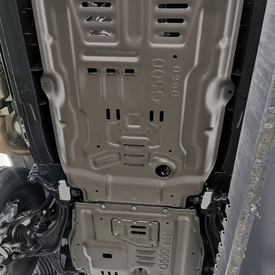 Mercedes-Benz G500 4x4 อุปกรณ์เสริมรถยนต์ แผ่นสกิด แชสซี่ ป้องกันสีดํา