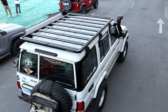 Toyota Lc 76 4x4 อุปกรณ์เสริมรถยนต์ ราคหลังคาเรียบ พร้อมเคลือบพลังงานและอะลูมิเนียม