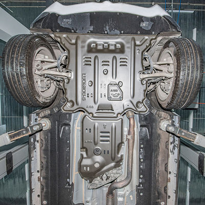 กระบวนการสแตมปิ้งบูรณาการ แผ่นสกิดสําหรับ Audi Q3 Q5 Q7 Land Rover Corolla Hyundai