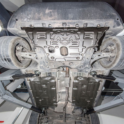 กระบวนการสแตมปิ้งอินทิกรีต แผ่นสกิดสําหรับ Jeep Renegade ปกป้องภายใต้ร่างกาย