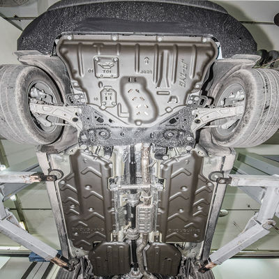 แผ่นสกิดสลัดแมนแกนเซส-อลูมิเนียมเงินสําหรับเครื่องยนต์และการส่งของ Jeep Cherokee