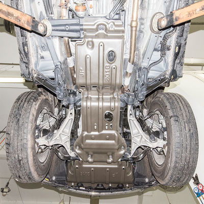 แบรนด์ป้องกันภายใต้ร่างกายสําหรับเครื่องยนต์ Grand Cherokee