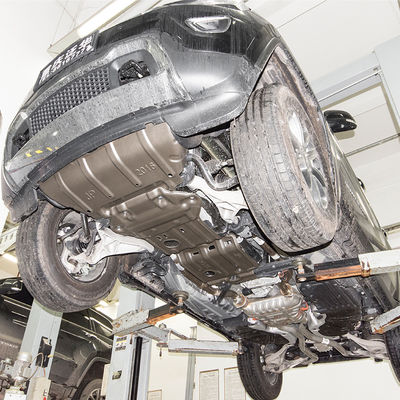 แบรนด์ป้องกันภายใต้ร่างกายสําหรับเครื่องยนต์ Grand Cherokee