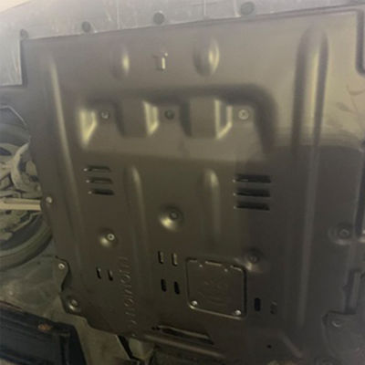 Giulia Skid Plate เครื่องยนต์ ป้องกัน แผ่นการส่ง ป้องกันภายใต้ร่างกาย