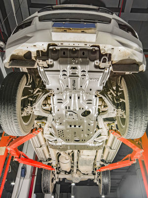 ป้องกันหมวกถังน้ํามัน สกิ๊ดเพลทสําหรับ ISUZU MU-X DMAX