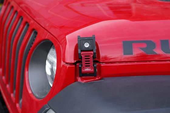 การจับหมวกแบบกําหนดเองสําหรับ Jeep Wrangler JK JL น้ําหนักสุทธิ 0.35 กิโลกรัม/pc กระบวนการ CNC เครื่อง