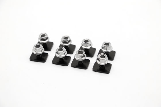 รากหลังคา CNC ที่เคลือบด้วยผงสีดําที่มีการออกแบบที่โดดเด่นและสแตนเลส