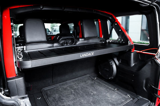 Jeep Cargo ชั้นวางสินค้าภายใน อลูมิเนียมดํา Extrusion ใช้สําหรับสินค้าเก็บ