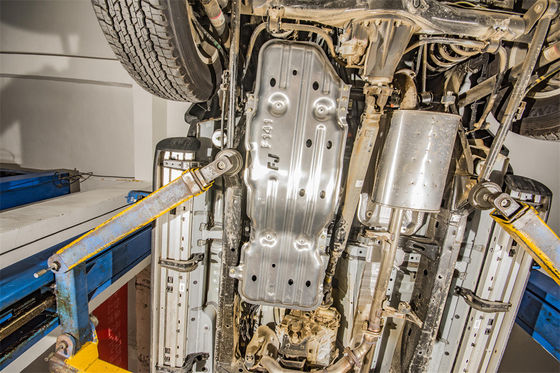 อลูมิเนียมสแตนเลส แผ่นปกป้องชาสซี่สําหรับโตโยต้า FJ Cruiser 4x4