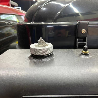 หลังคารถยนต์ / รถบรรทุก เตียง แร็ค การติดตั้ง 4WD Camping ถังเก็บน้ํา 1620*212*151mm