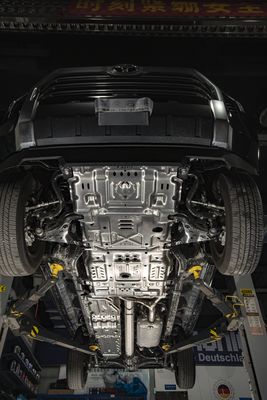 แผ่นสกิ๊ดมักเนียลัมสําหรับโตโยต้า ทุนดรา LTD ความหนา 5 มม