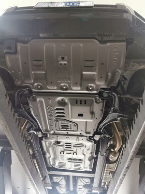 อลูมิเนียมสลัด Mercedes G500 ชาซี ป้องกันเครื่องยนต์ Skid Plate การติดตั้งง่าย