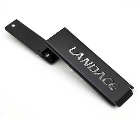 พาวเดอร์โค้ต ป้องกันการเตะสําหรับ Jeep Wrangler สูง-ซ้ายขา Rest pedal ที่กําหนดเอง